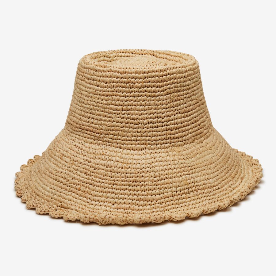 Classic Fern Bucket Hat in Raffia