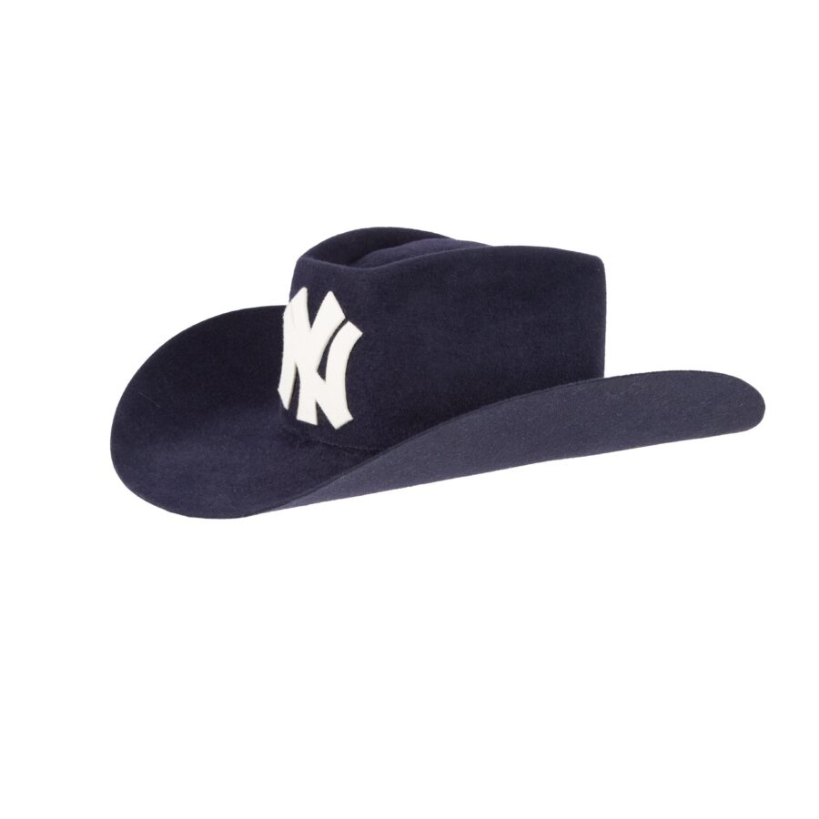 Versatile Black Felt Western Cowboy Hat