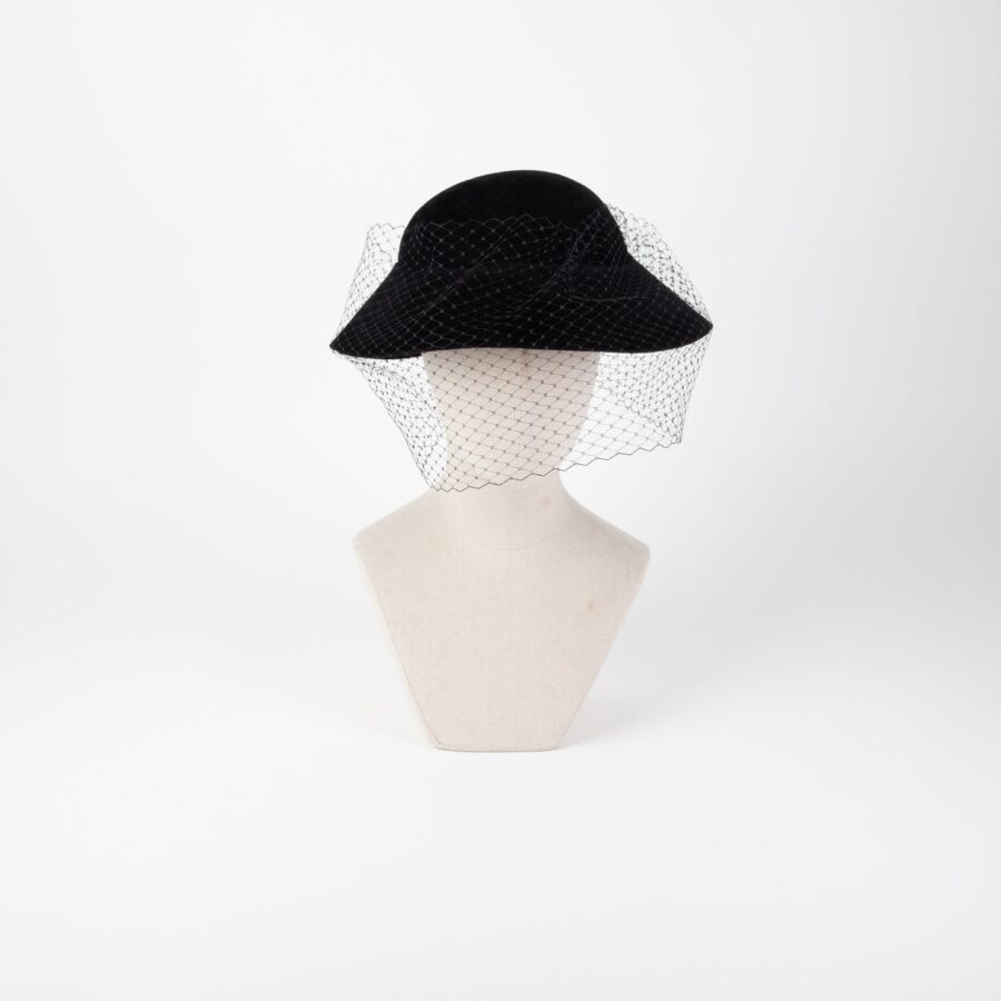 Detailed Classic Black Mesh Detail Bucket Hat